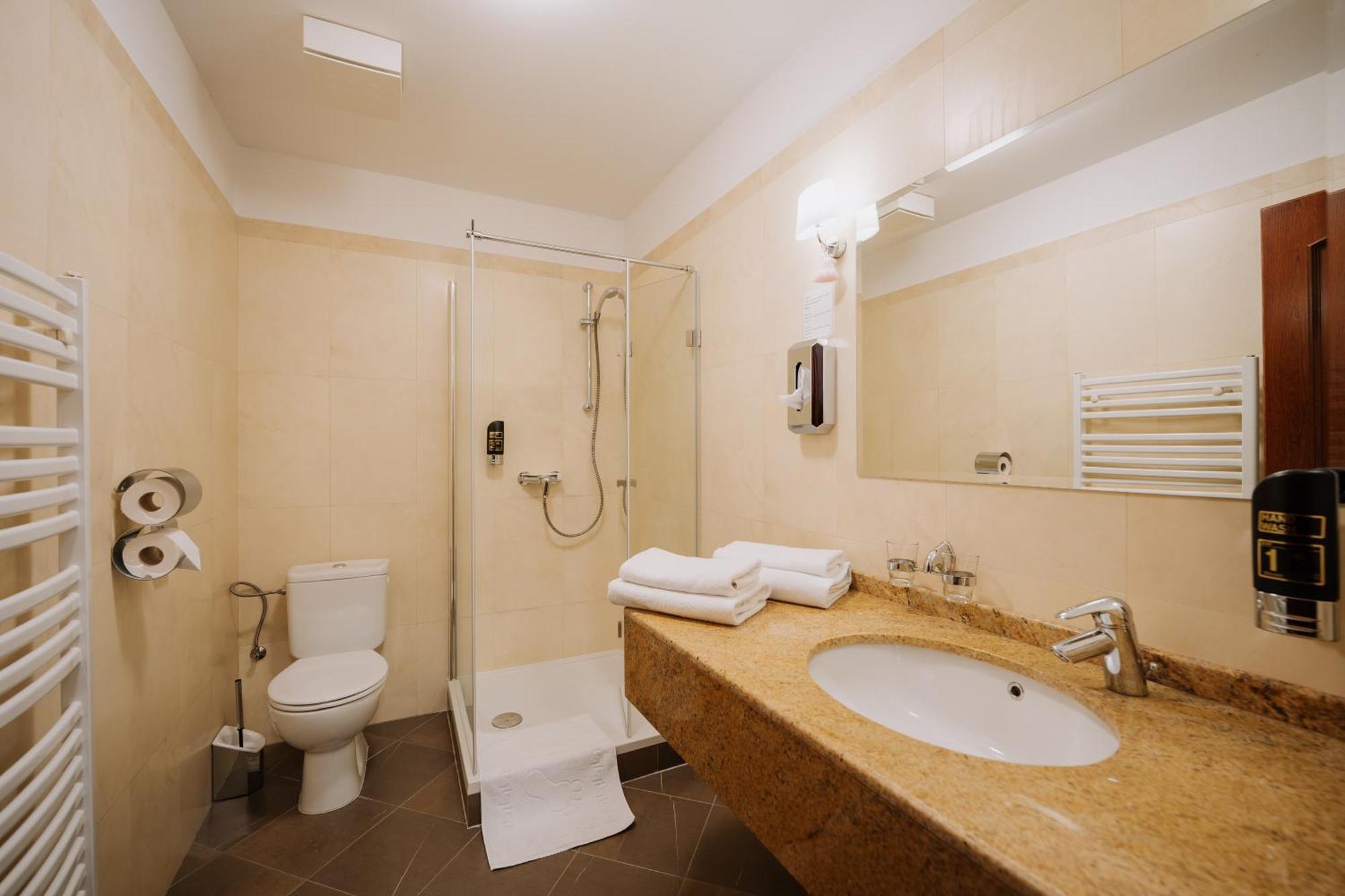 Boutique Maraton Hotel 4*