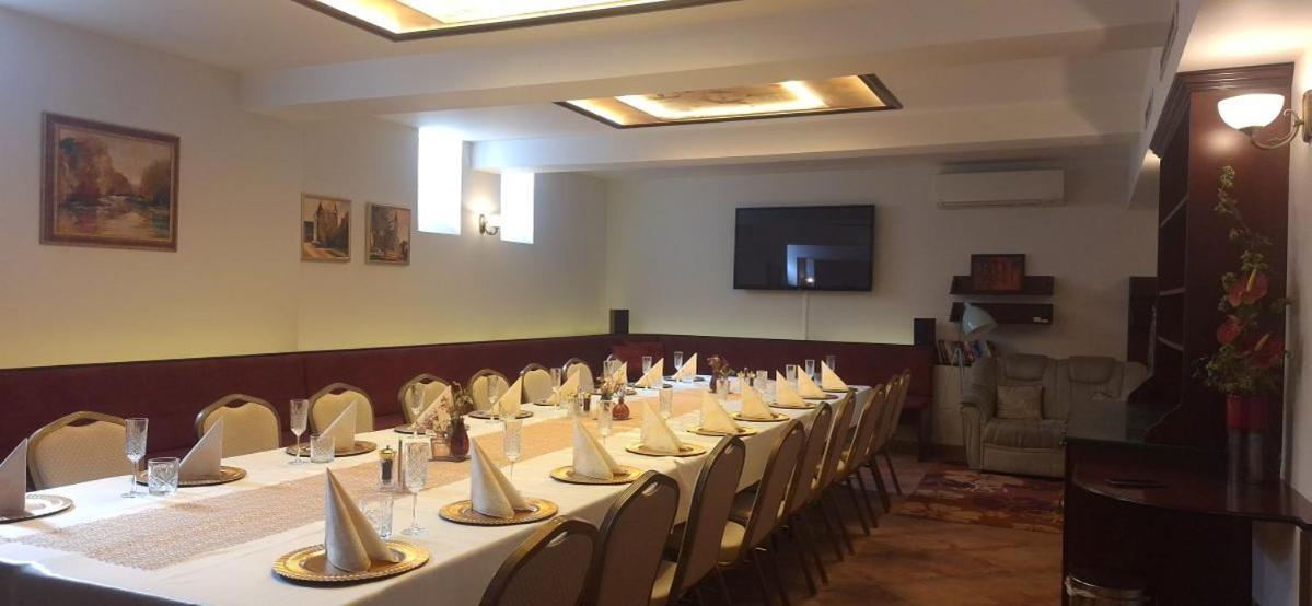 Boutique Maraton Hotel 4*